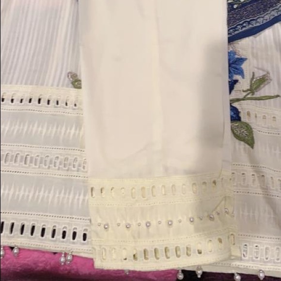 Pakistani dresses - Picture 9 of 12